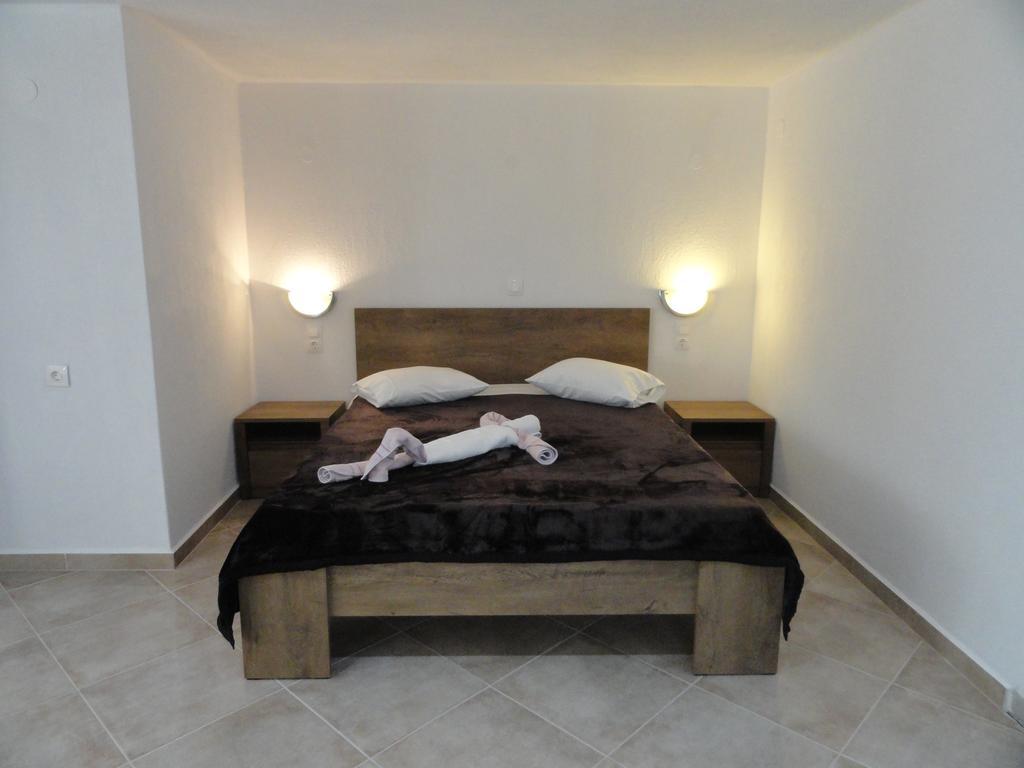 Delfini House Apartment Asproválta Luaran gambar