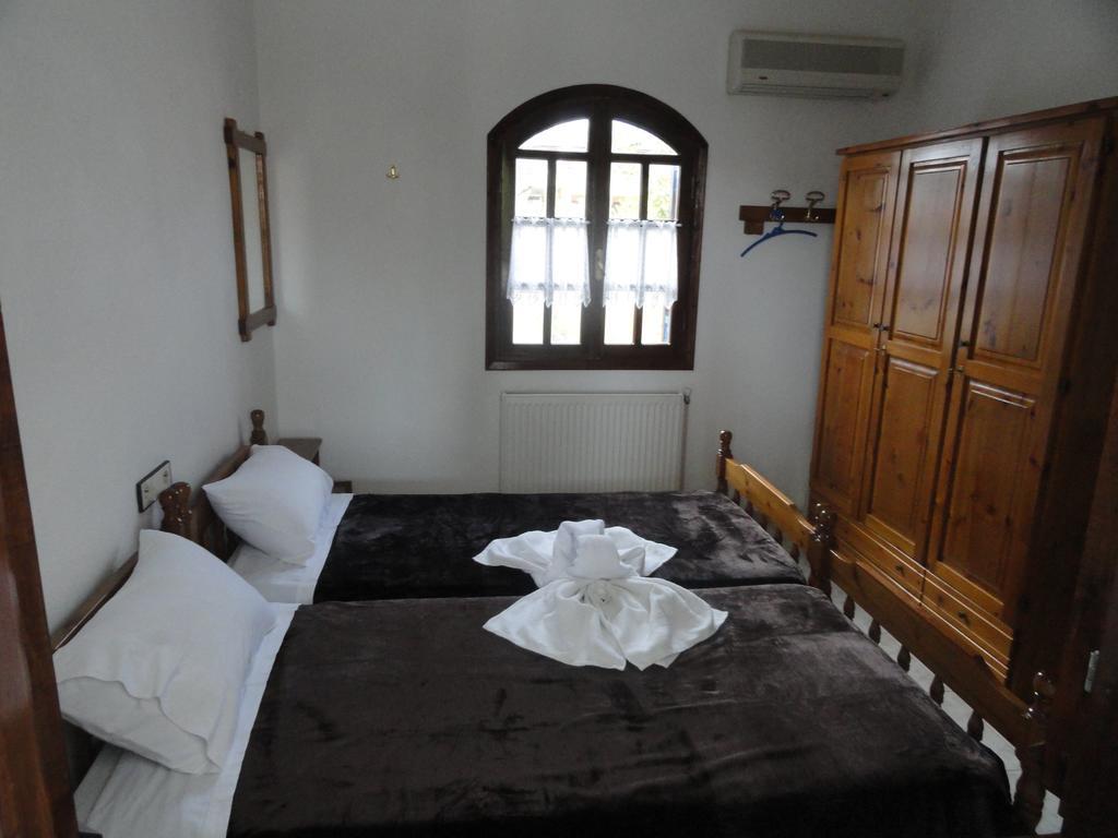 Delfini House Apartment Asproválta Luaran gambar